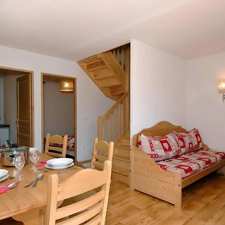 3p 6 Panorama 1 Apartment *