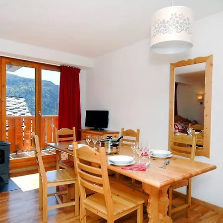 3p 6 Panorama 1 Apartment